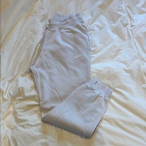 Nike joggers | Sand/grey